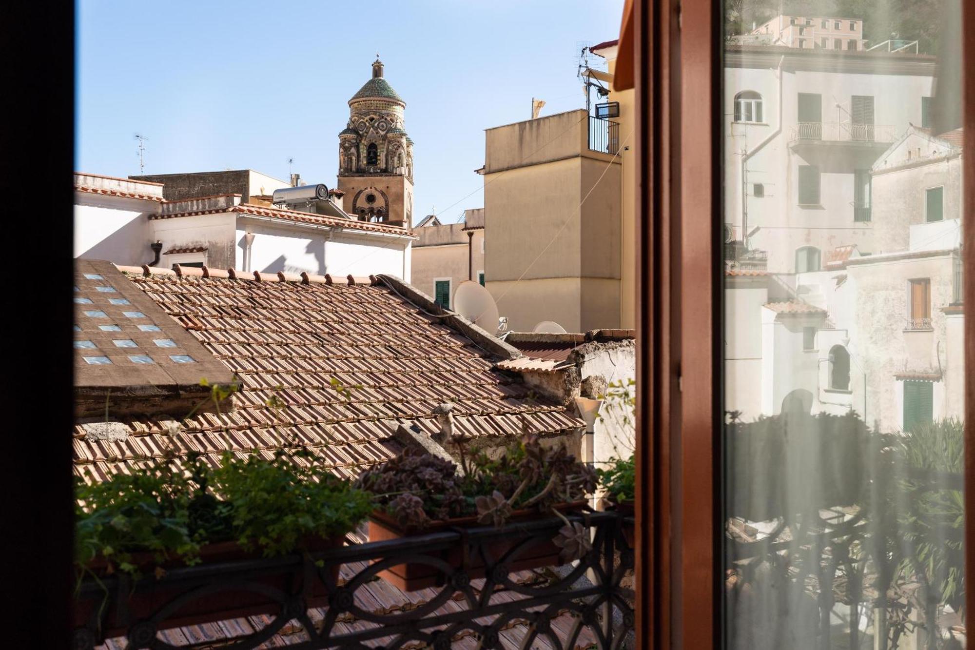Stefania Flat - Amalfi Center Apartment Luaran gambar